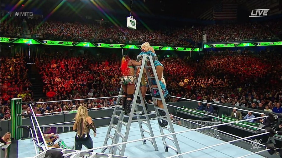 MITB2018_mp4_010671262.jpg