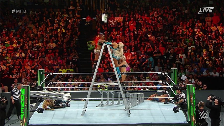 MITB2018_mp4_010695925.jpg