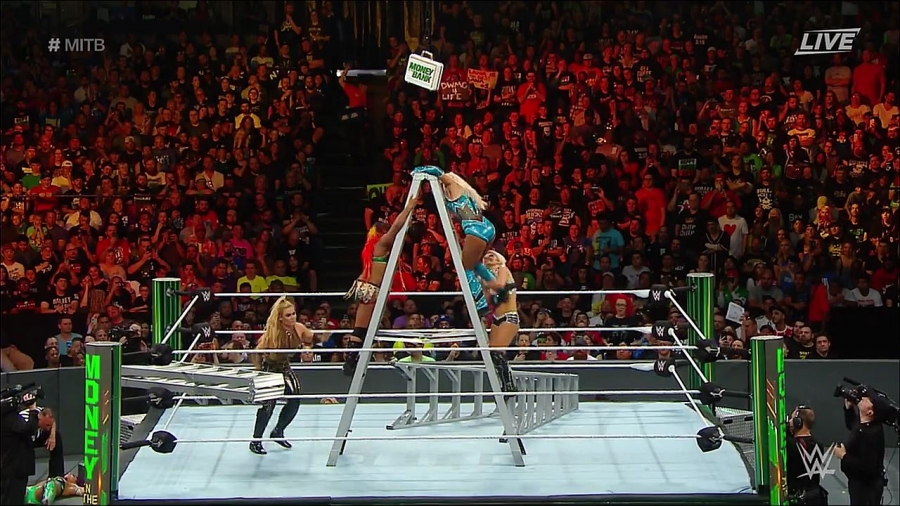 MITB2018_mp4_010700748.jpg