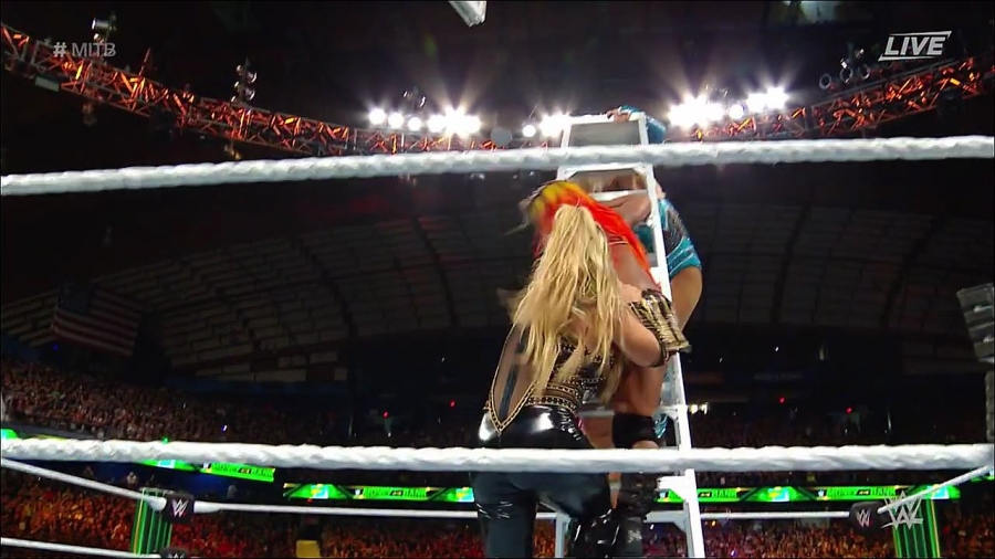 MITB2018_mp4_010702617.jpg