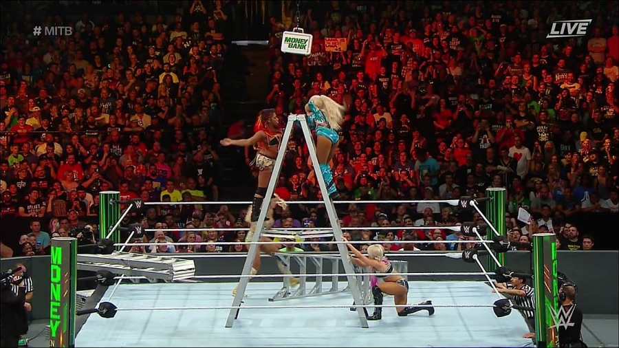 MITB2018_mp4_010717160.jpg