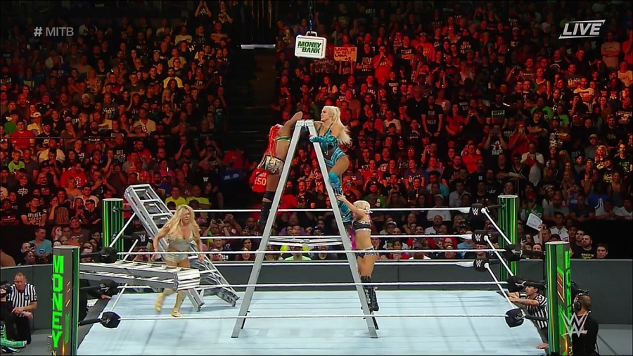 MITB2018_mp4_010725674.jpg