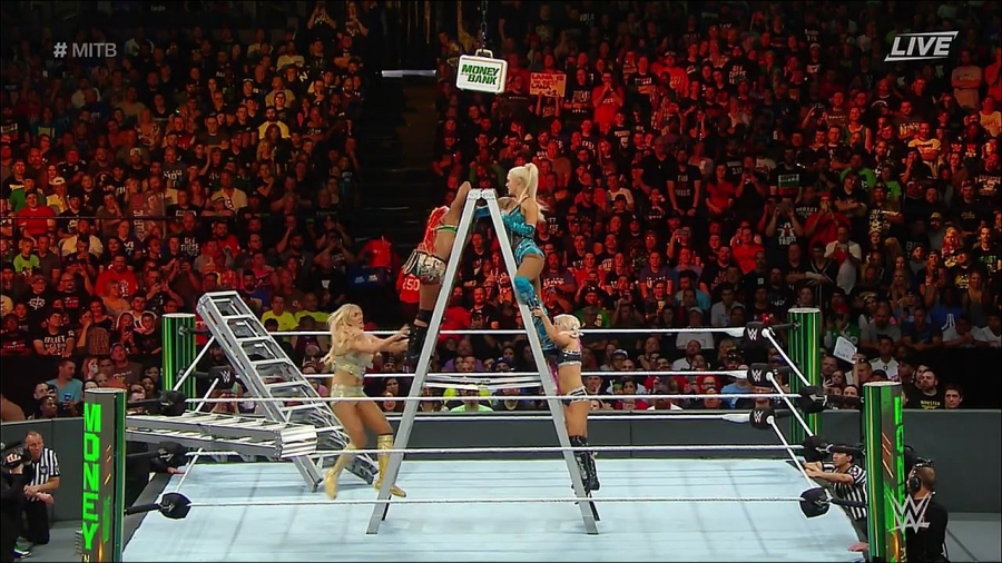 MITB2018_mp4_010726295.jpg