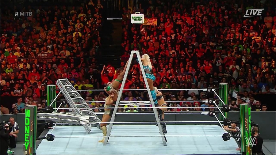 MITB2018_mp4_010730138.jpg