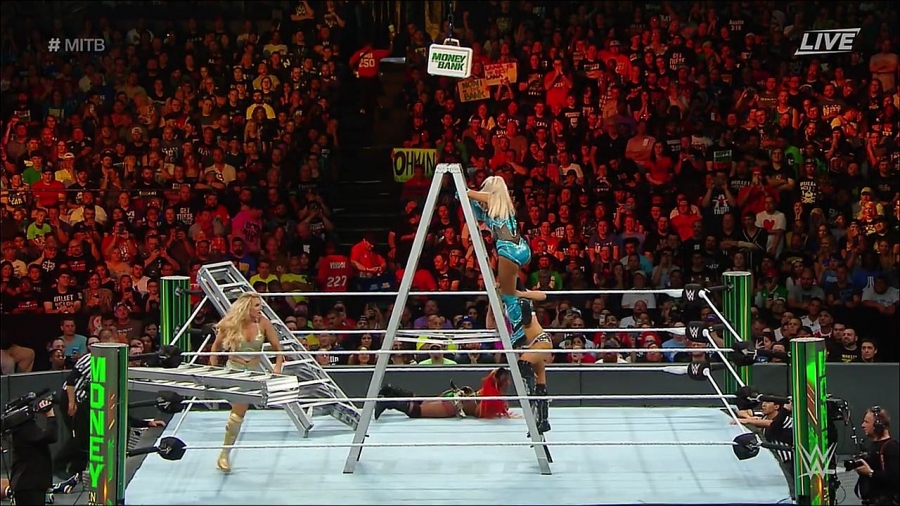 MITB2018_mp4_010742126.jpg