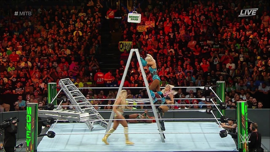 MITB2018_mp4_010743236.jpg