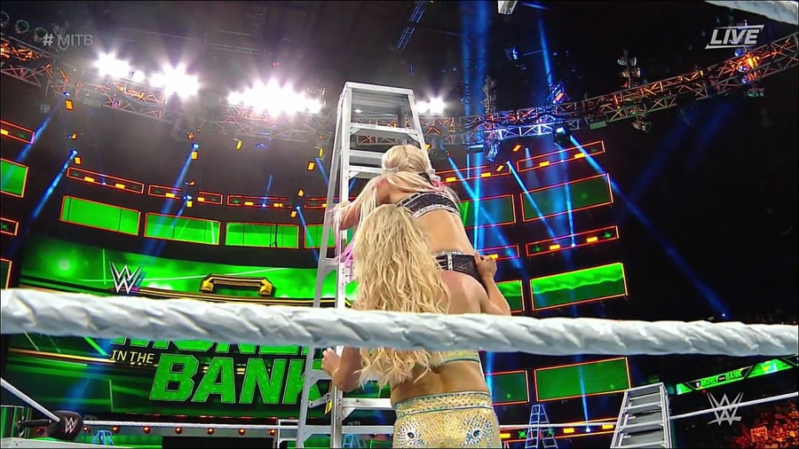 MITB2018_mp4_010757023.jpg