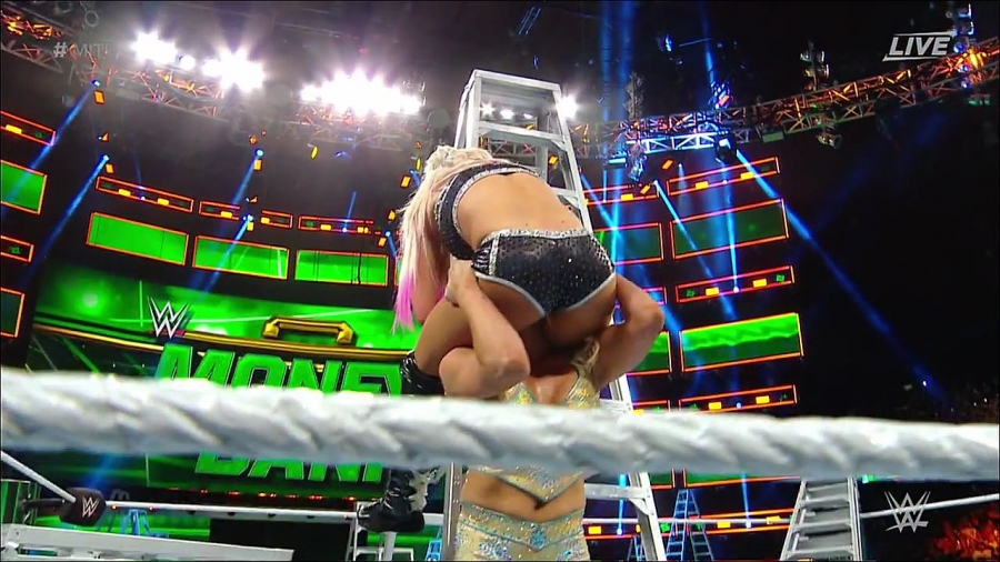 MITB2018_mp4_010760123.jpg