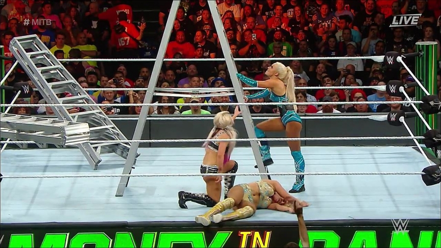 MITB2018_mp4_010775182.jpg