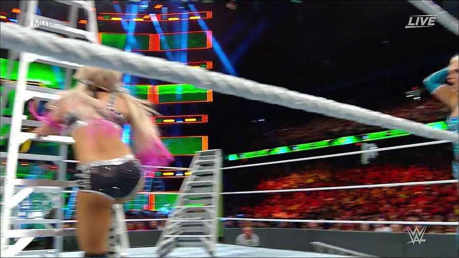 MITB2018_mp4_010780141.jpg