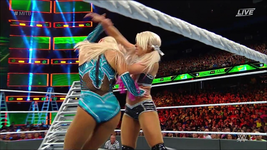 MITB2018_mp4_010804442.jpg