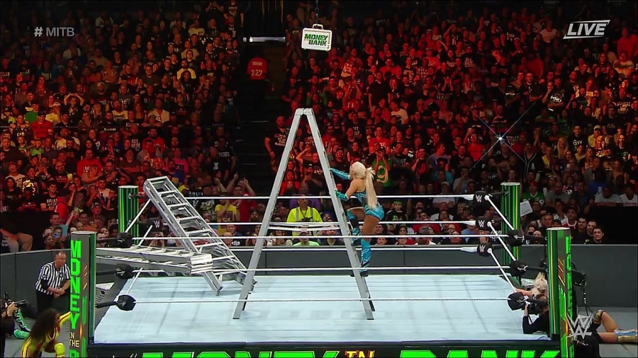 MITB2018_mp4_010830596.jpg