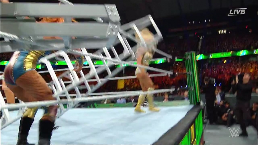 MITB2018_mp4_010899870.jpg