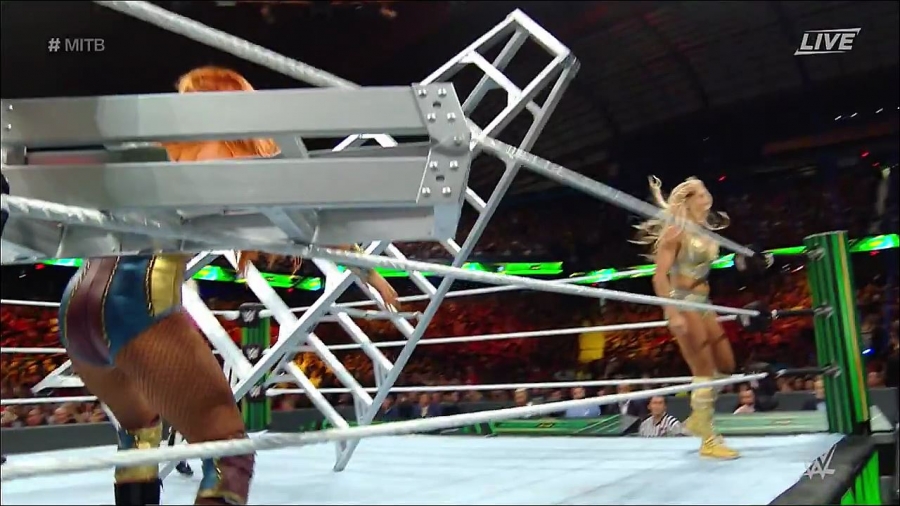 MITB2018_mp4_010900300.jpg