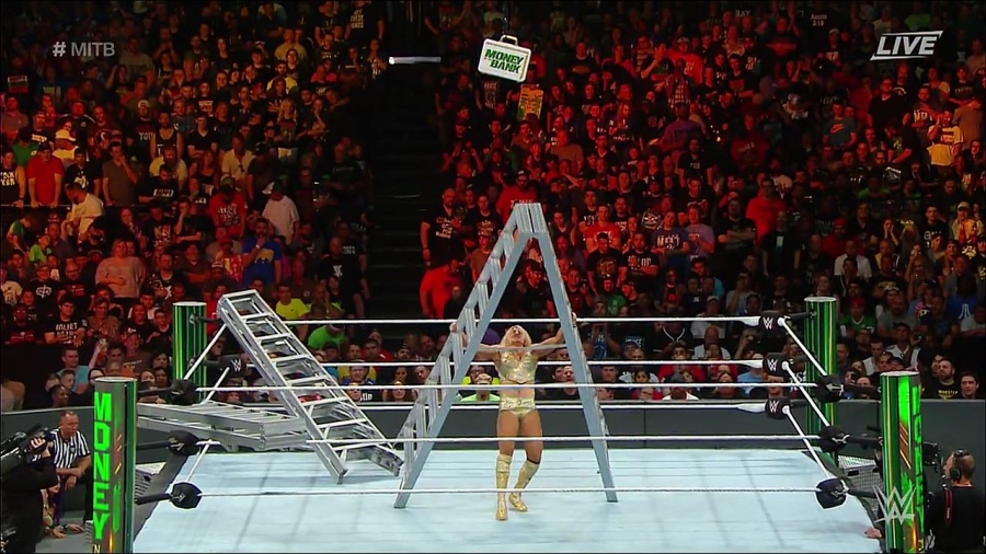 MITB2018_mp4_010912733.jpg