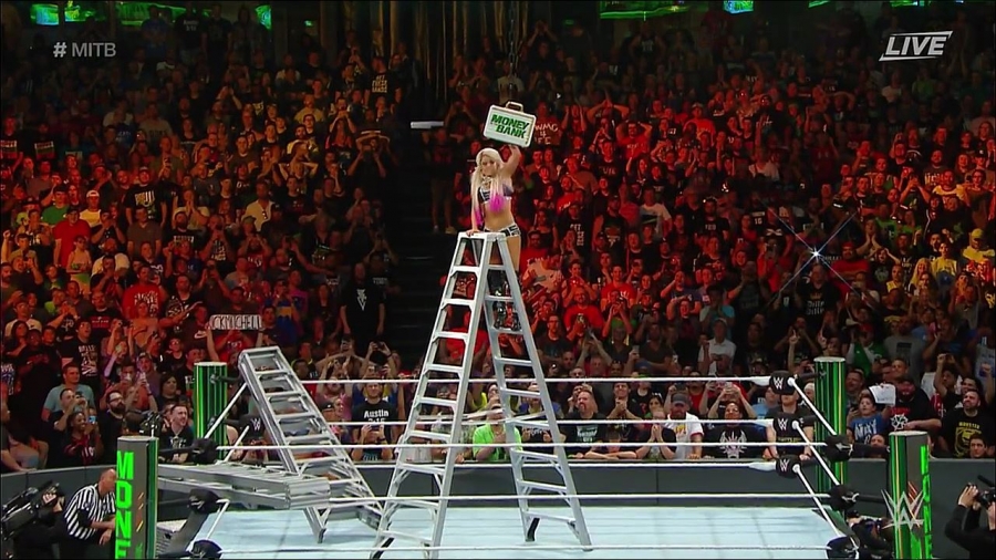 MITB2018_mp4_011040028.jpg