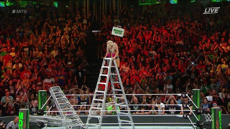 MITB2018_mp4_011040535.jpg