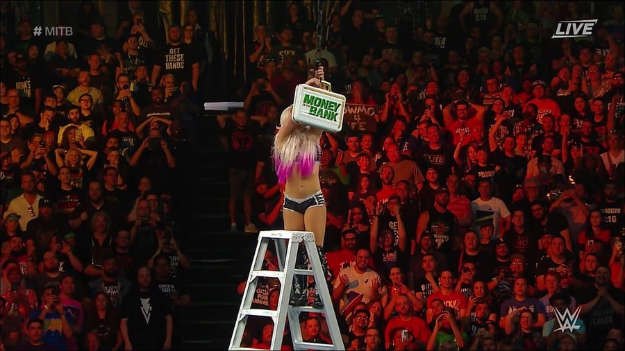 MITB2018_mp4_011044205.jpg