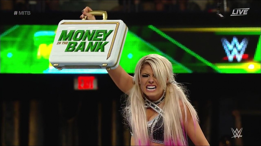 MITB2018_mp4_011049793.jpg