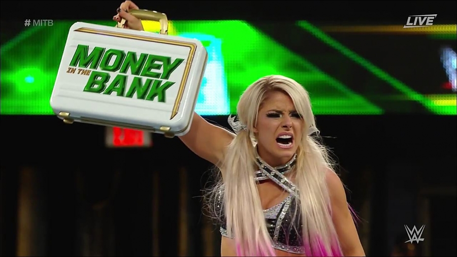 MITB2018_mp4_011052309.jpg