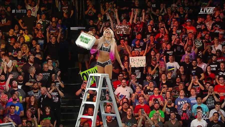 MITB2018_mp4_011072708.jpg