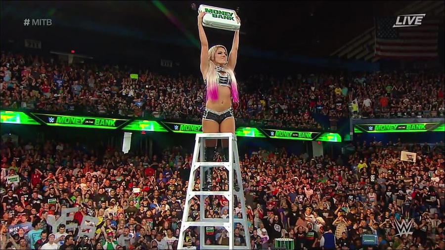 MITB2018_mp4_011083886.jpg