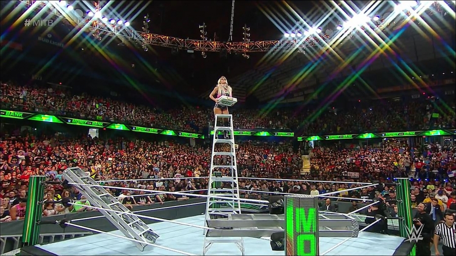 MITB2018_mp4_011122827.jpg