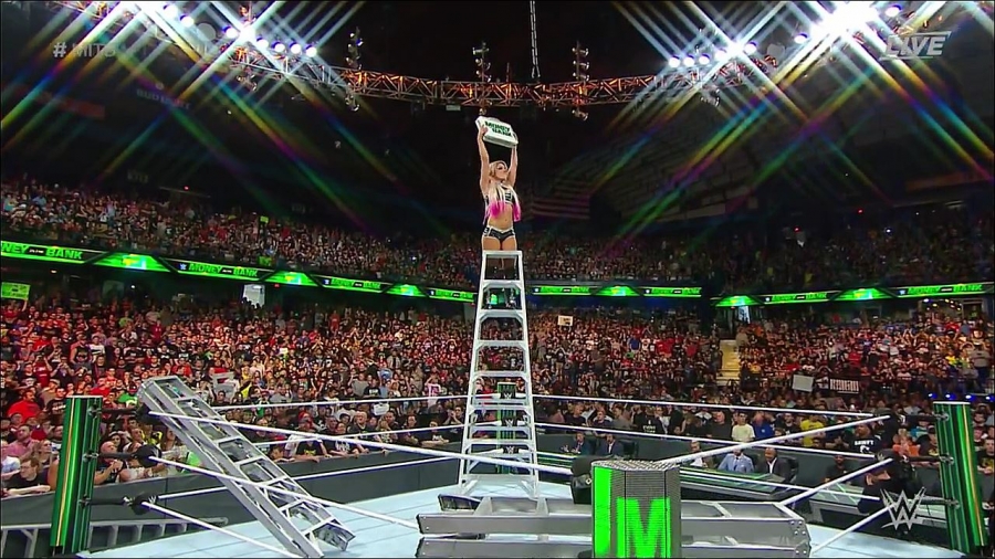 MITB2018_mp4_011124066.jpg