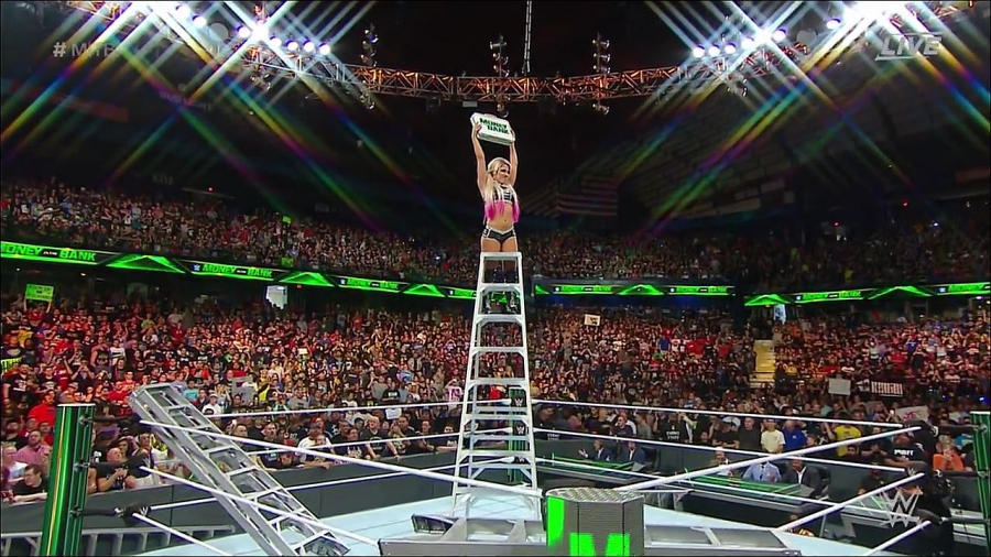 MITB2018_mp4_011124639.jpg