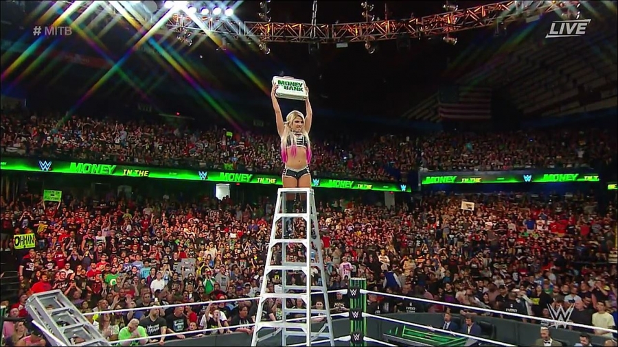 MITB2018_mp4_011126630.jpg