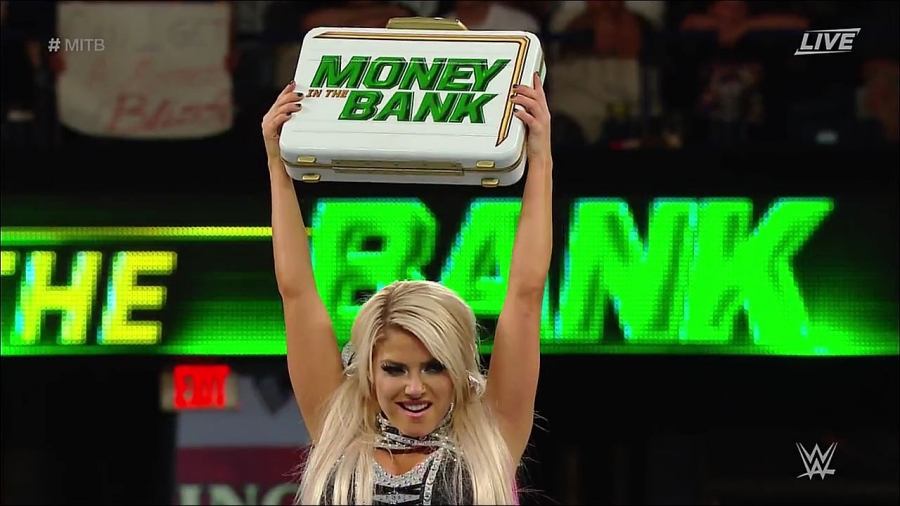 MITB2018_mp4_011127845.jpg