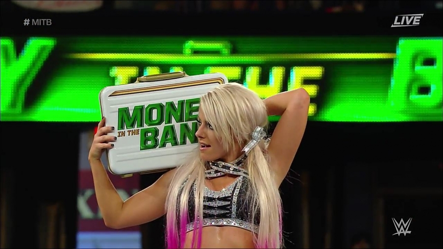 MITB2018_mp4_011130197.jpg