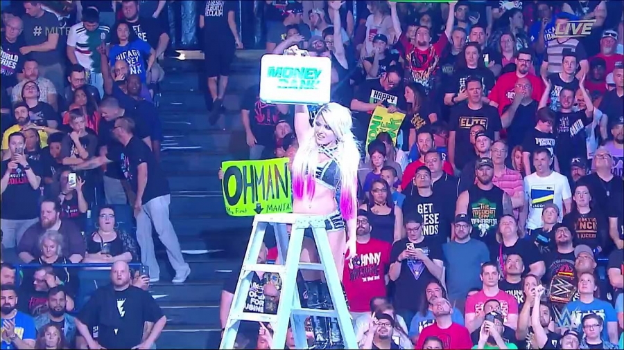 MITB2018_mp4_011151372.jpg