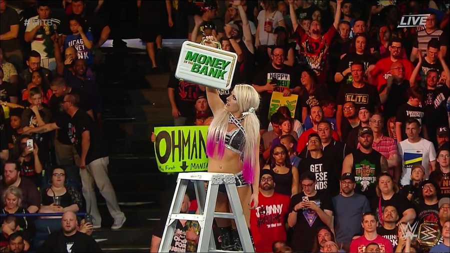 MITB2018_mp4_011152054.jpg