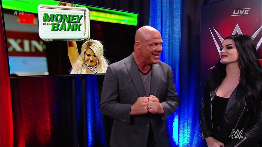 MITB2018_mp4_011155145.jpg