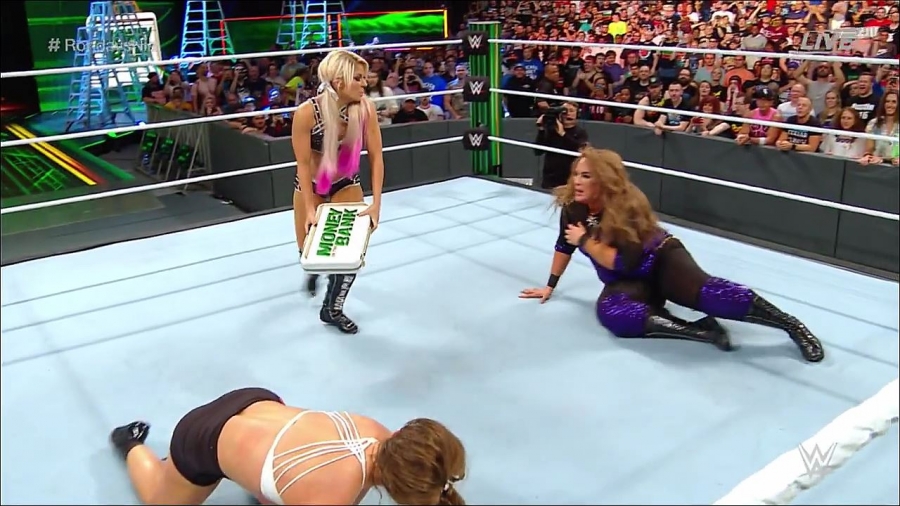 MITB2018_mp4_018138580.jpg