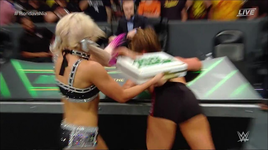 MITB2018_mp4_018180832.jpg