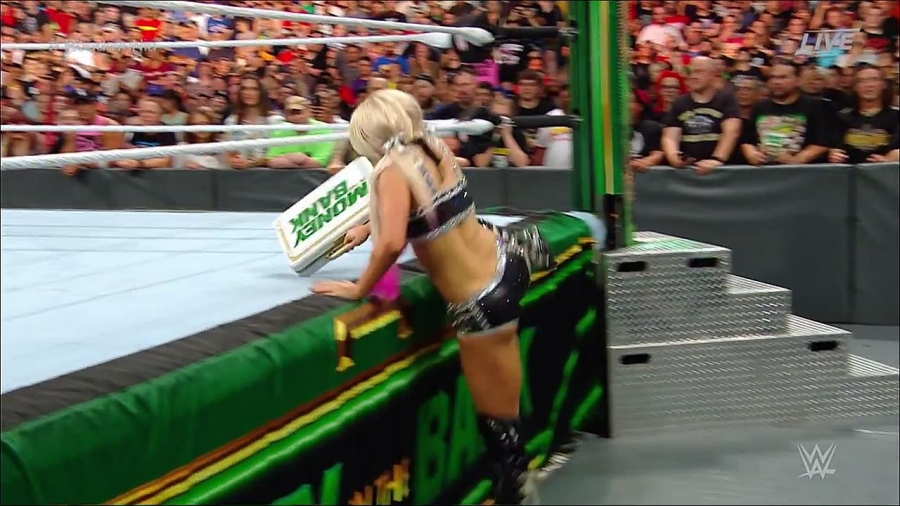 MITB2018_mp4_018191348.jpg