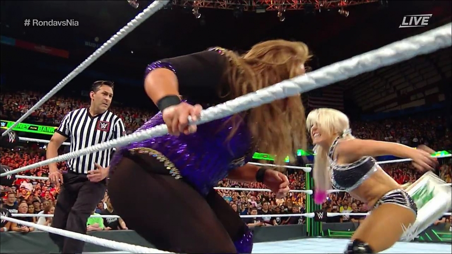 MITB2018_mp4_018205855.jpg