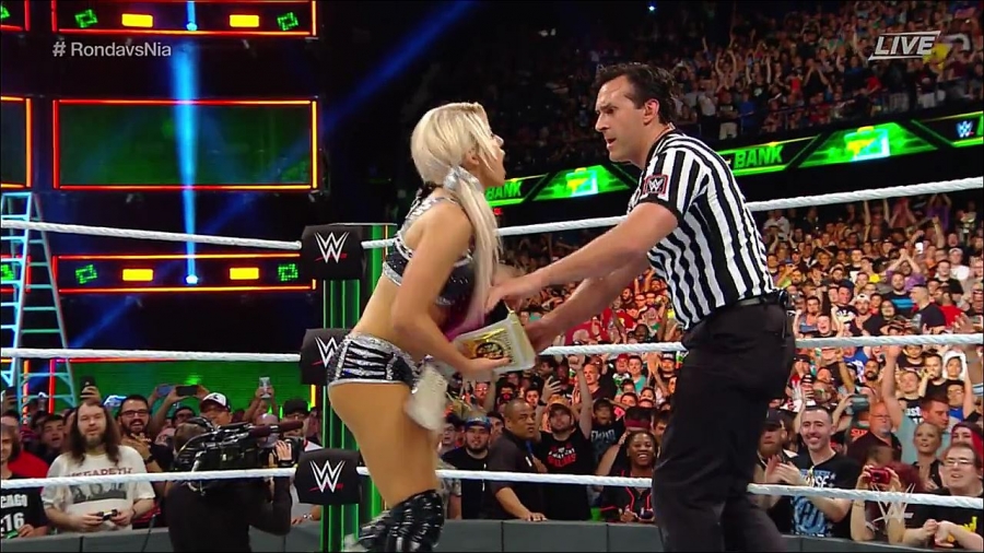 MITB2018_mp4_018271955.jpg