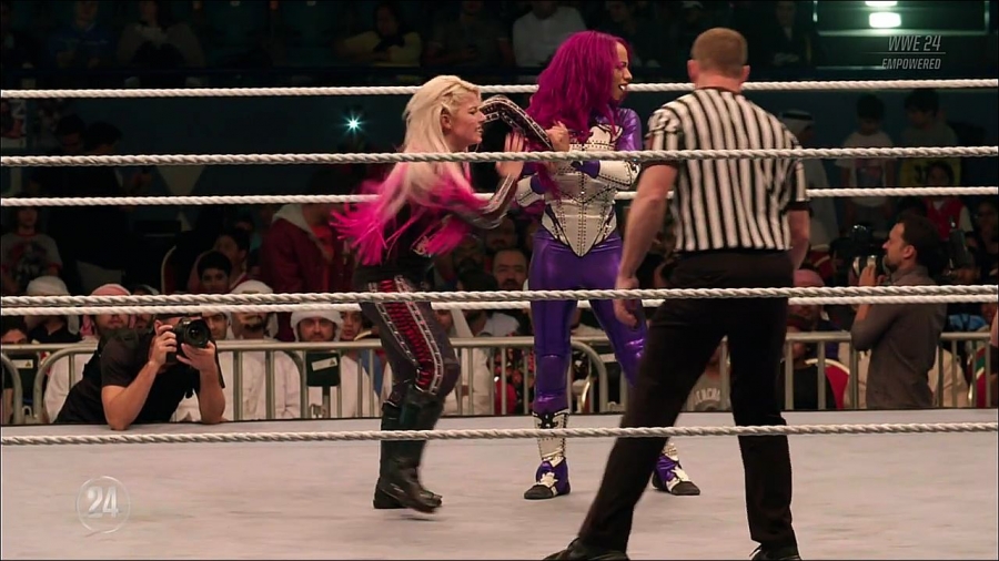 WWE_24_S01E15_Empowered_720p_WEB_h264-HEEL_mp4_000598499.jpg