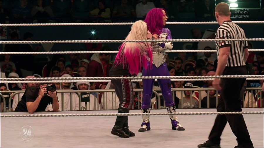 WWE_24_S01E15_Empowered_720p_WEB_h264-HEEL_mp4_000599400.jpg