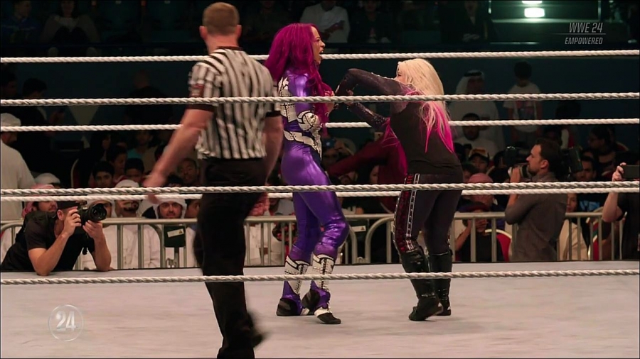 WWE_24_S01E15_Empowered_720p_WEB_h264-HEEL_mp4_000602613.jpg