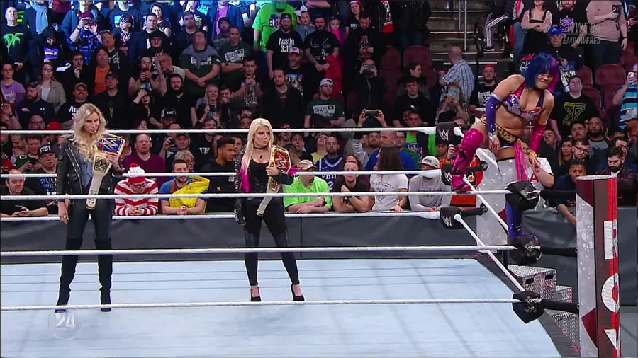 WWE_24_S01E15_Empowered_720p_WEB_h264-HEEL_mp4_002580734.jpg