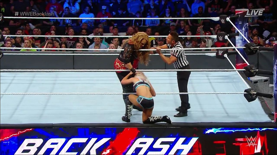 WWE_Backlash_2018_PPV_720p_WEB_h264-HEEL_mp4_002311365.jpg