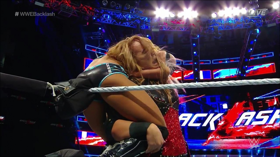 WWE_Backlash_2018_PPV_720p_WEB_h264-HEEL_mp4_002492033.jpg