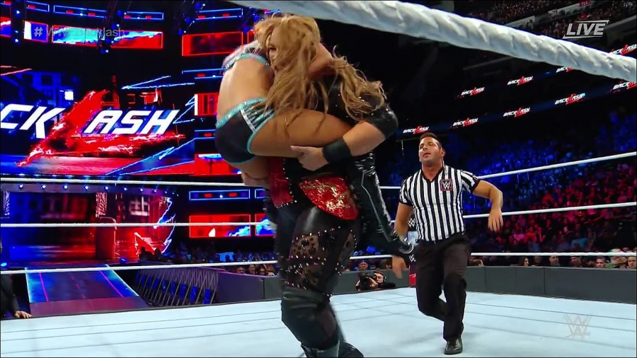 WWE_Backlash_2018_PPV_720p_WEB_h264-HEEL_mp4_002516277.jpg