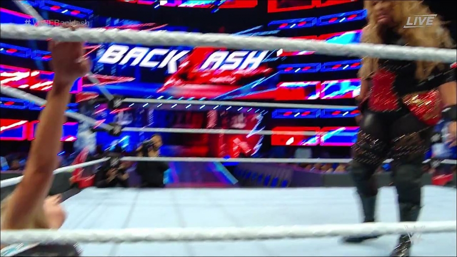 WWE_Backlash_2018_PPV_720p_WEB_h264-HEEL_mp4_002581766.jpg