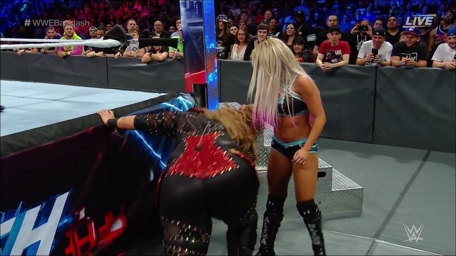 WWE_Backlash_2018_PPV_720p_WEB_h264-HEEL_mp4_002653659.jpg