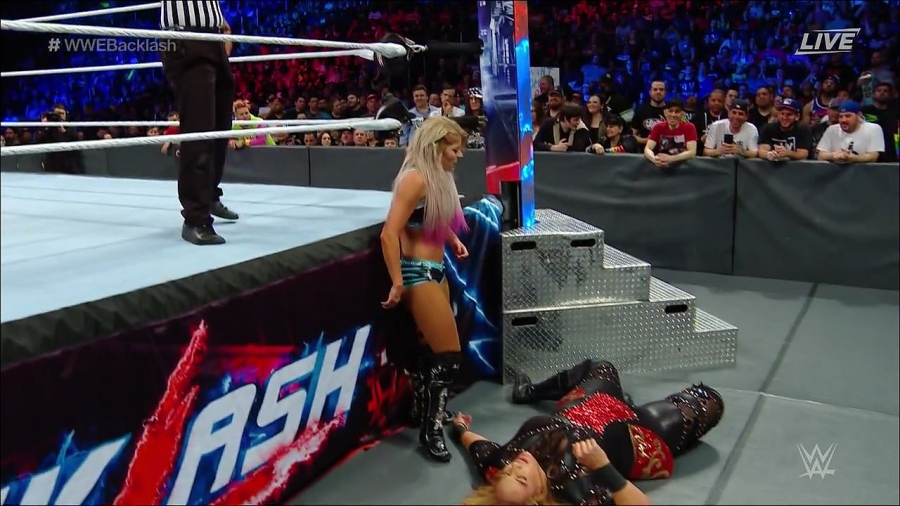 WWE_Backlash_2018_PPV_720p_WEB_h264-HEEL_mp4_002678311.jpg